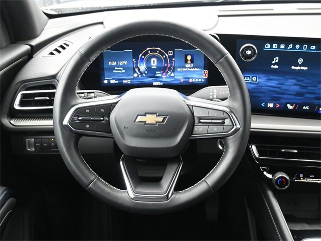 Certified 2025 Chevrolet Traverse LT w/ Driver Confidence Package image 25