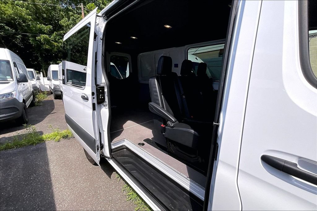 Used 2026 Mercedes-Benz Sprinter 2500 image 21