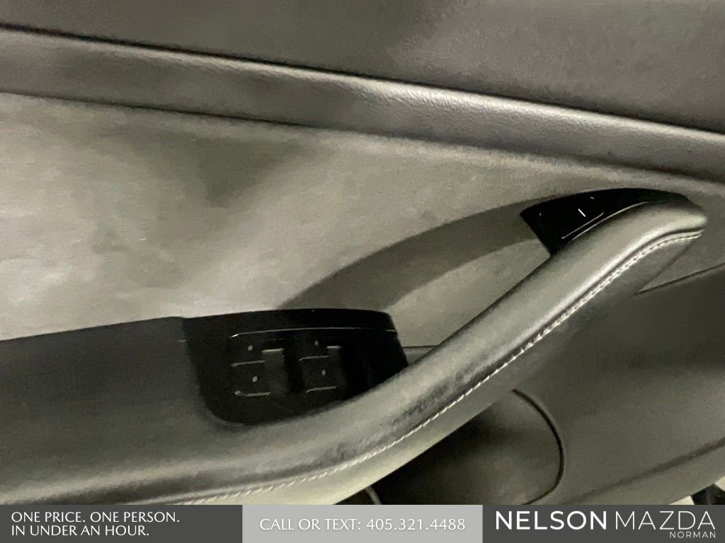 Used 2019 Tesla Model 3 Standard Range Plus image 17