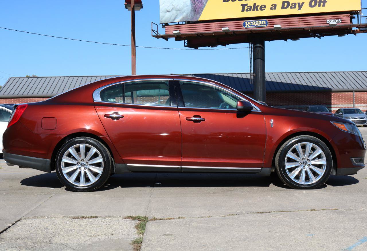Used 2015 Lincoln MKS AWD w/ Equipment Group 201A image 7