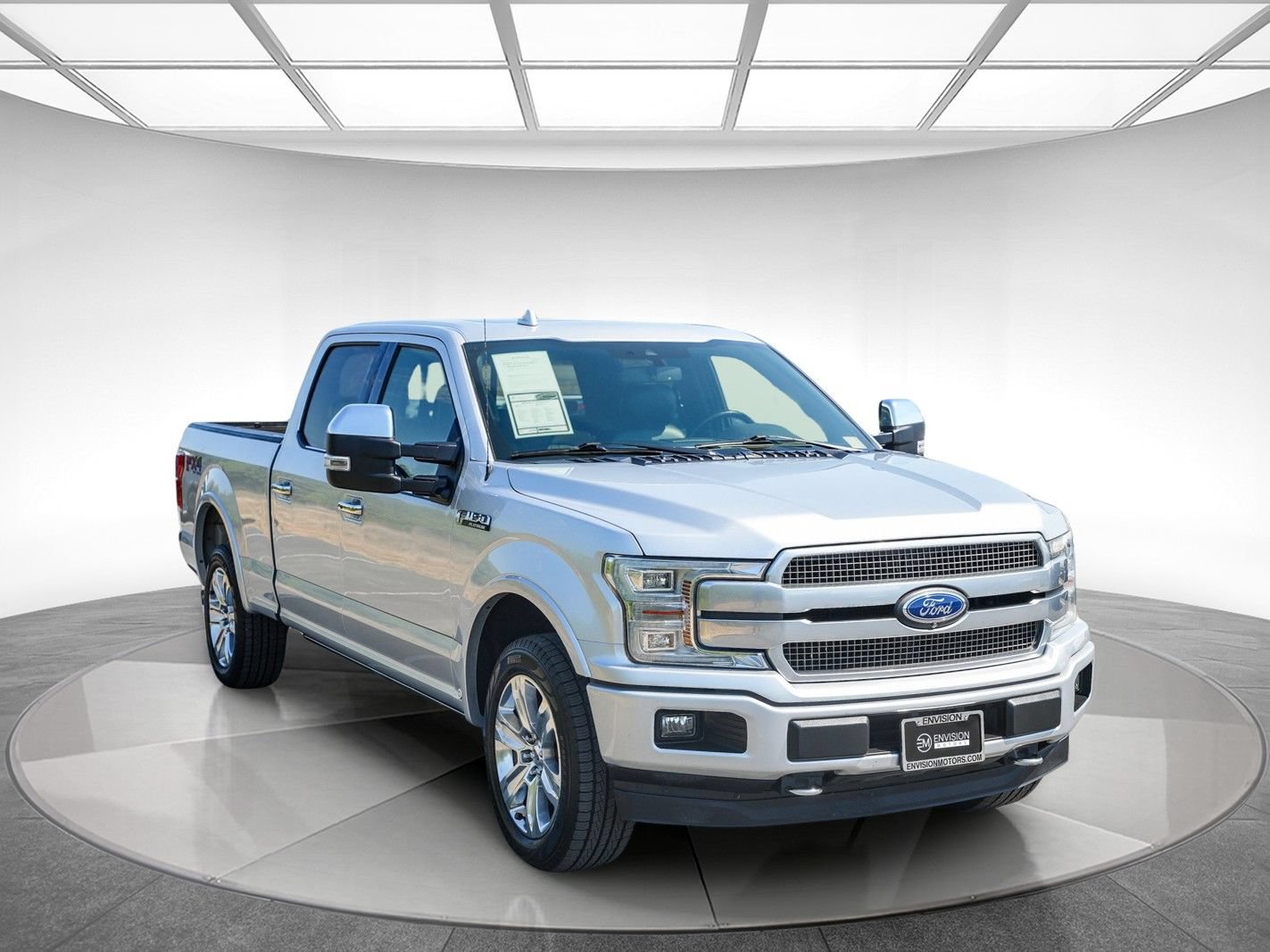Used 2018 Ford F150 Platinum w/ Equipment Group 701A Luxury AWD/4WD image 5