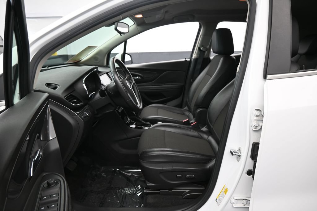 Used 2019 Buick Encore Preferred w/ Safety Package FWD image 11