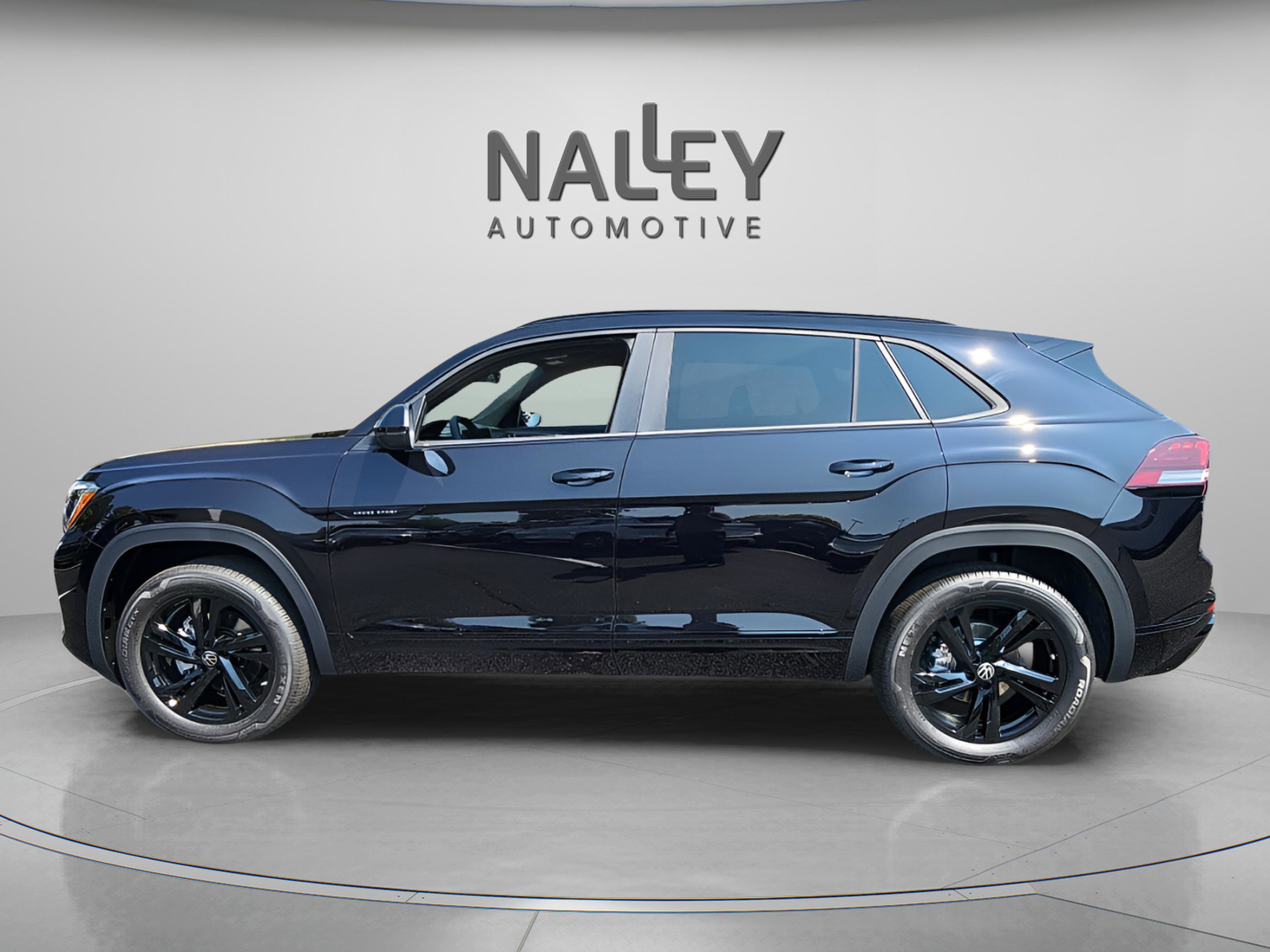 New 2026 Volkswagen Atlas Cross Sport SEL R-Line image 2