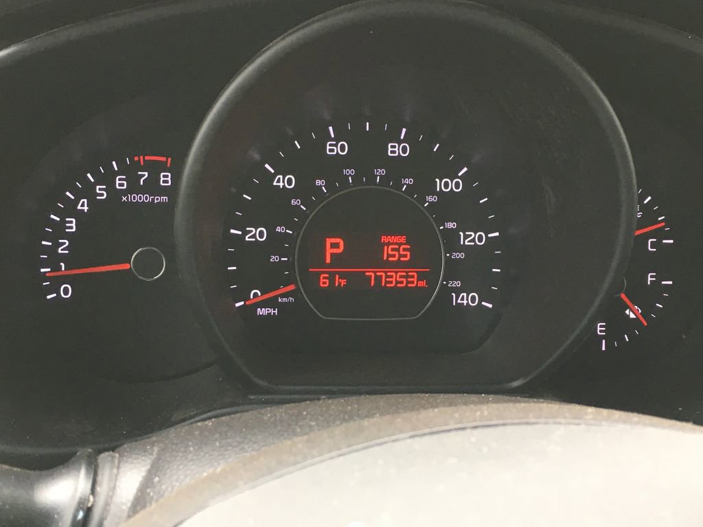 Used 2018 Kia Soul + FWD image 2