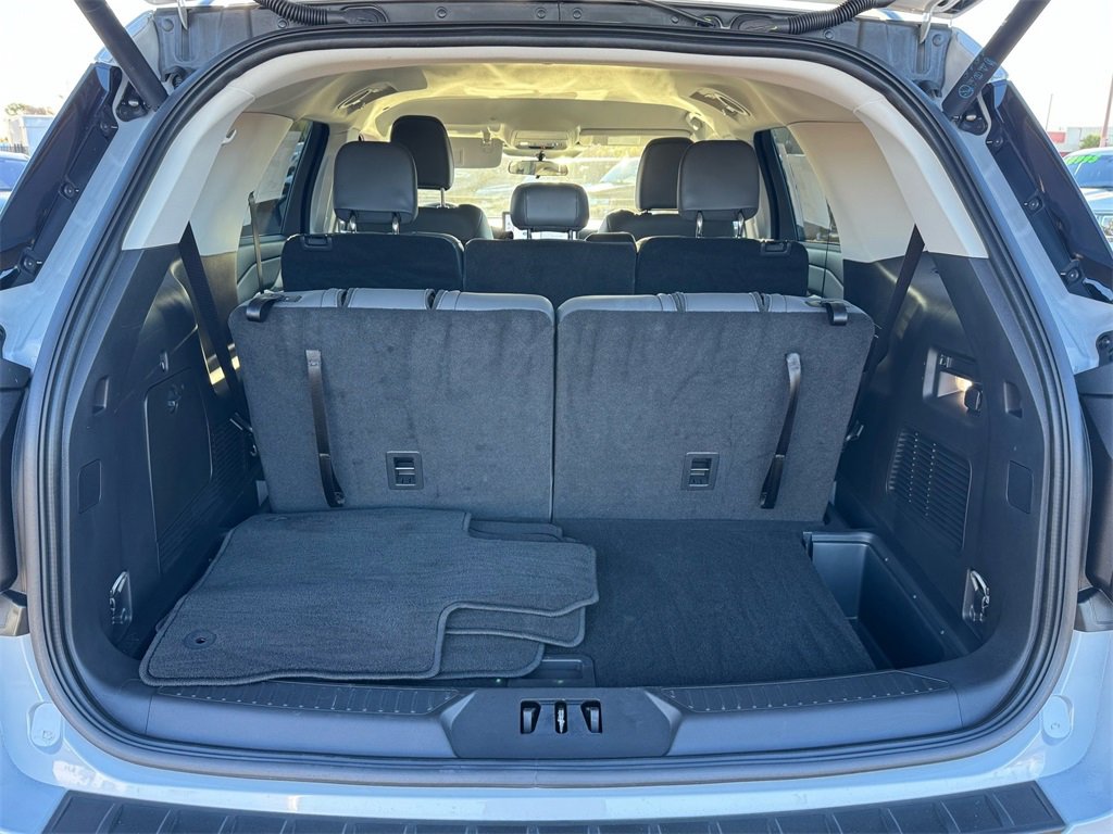 New 2025 Ford Explorer Active w/ Active Comfort Package image 13