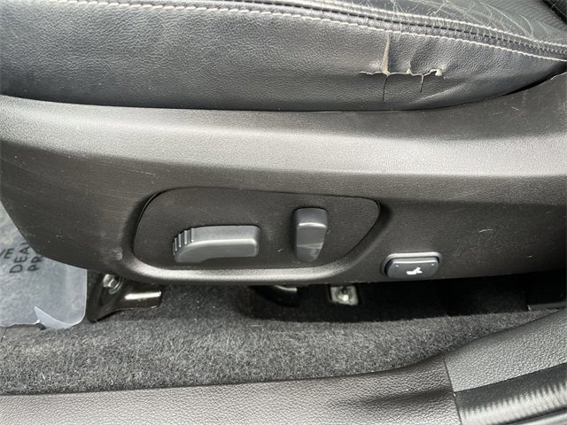 Used 2015 Subaru Forester 2.0XT Touring w/ Eyesight & Navigation System image 12