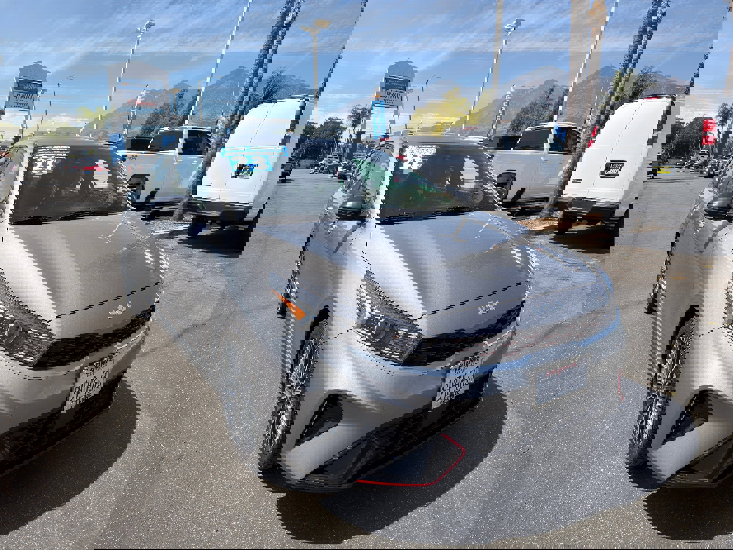 Used 2023 Kia Forte GT-Line w/ GT-Line Technology Package image 2