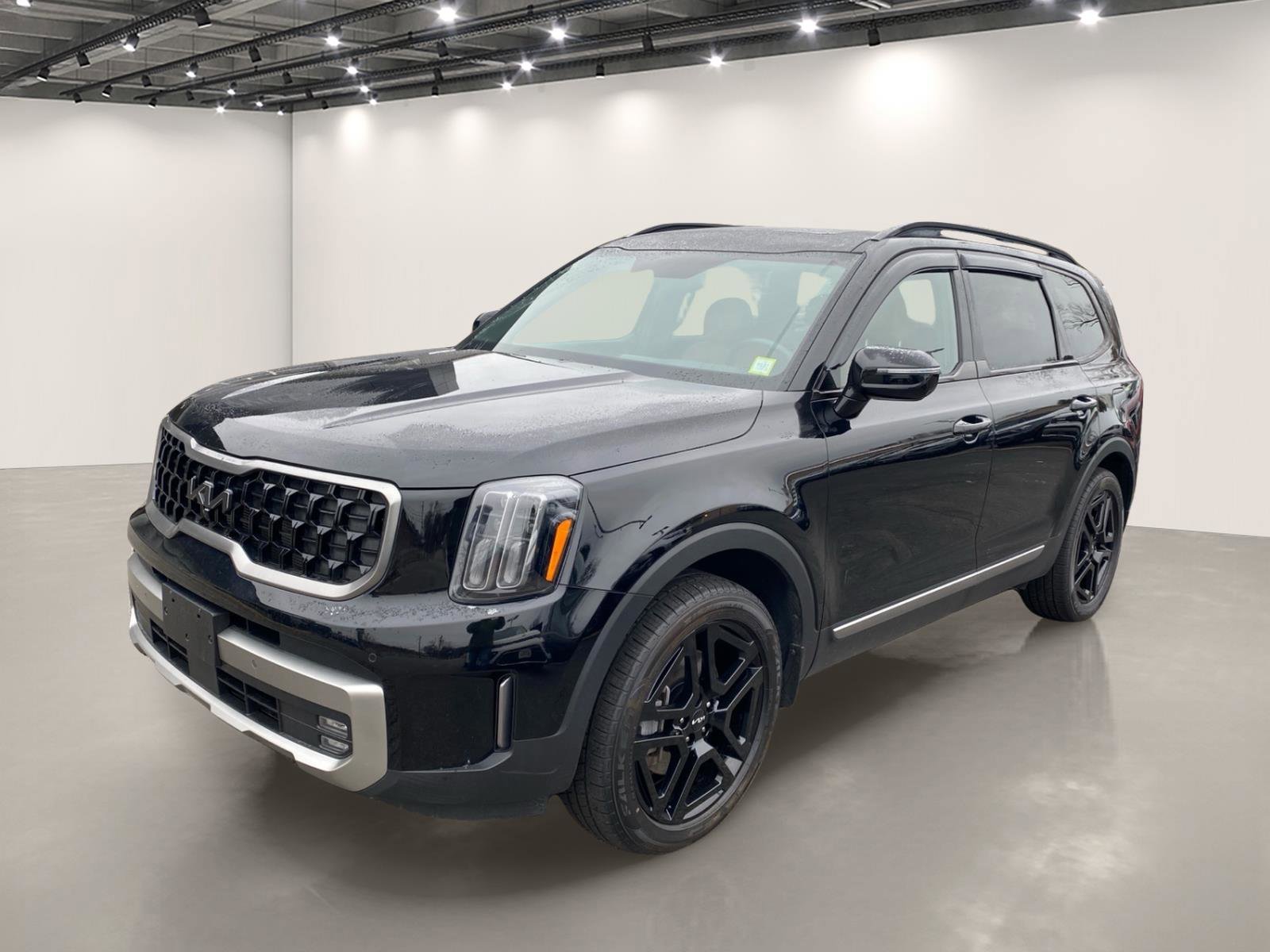 Certified 2023 Kia Telluride SX X-Line image 4