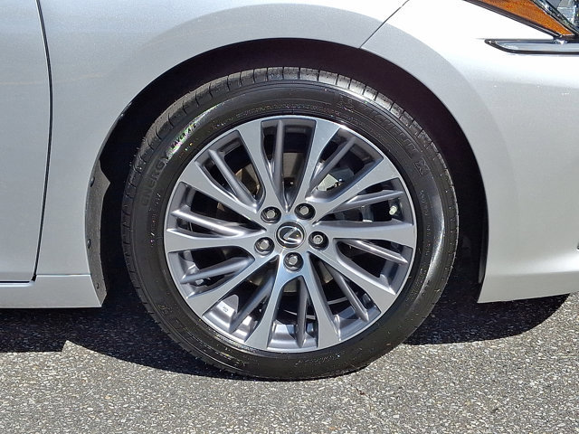 Used 2021 Lexus ES 350 w/ Premium Package image 8