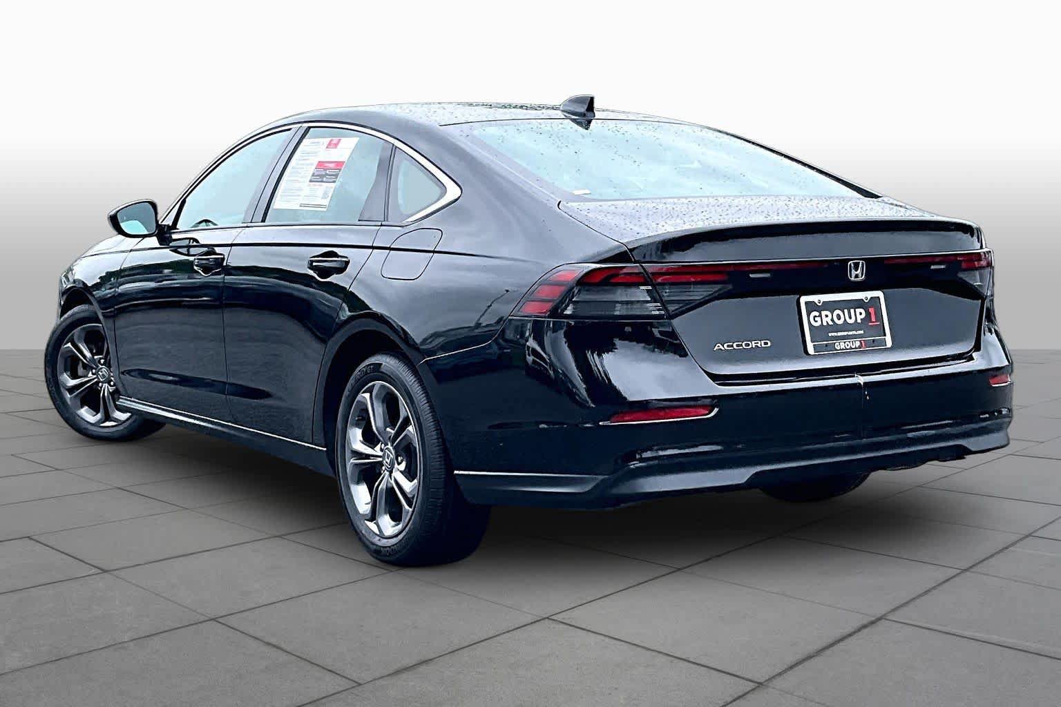 Used 2023 Honda Accord EX image 12