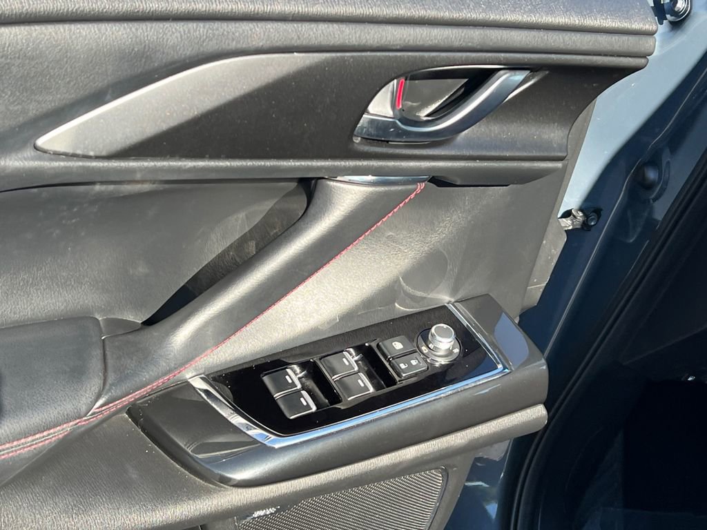 Used 2023 MAZDA CX-9 Carbon Edition image 23