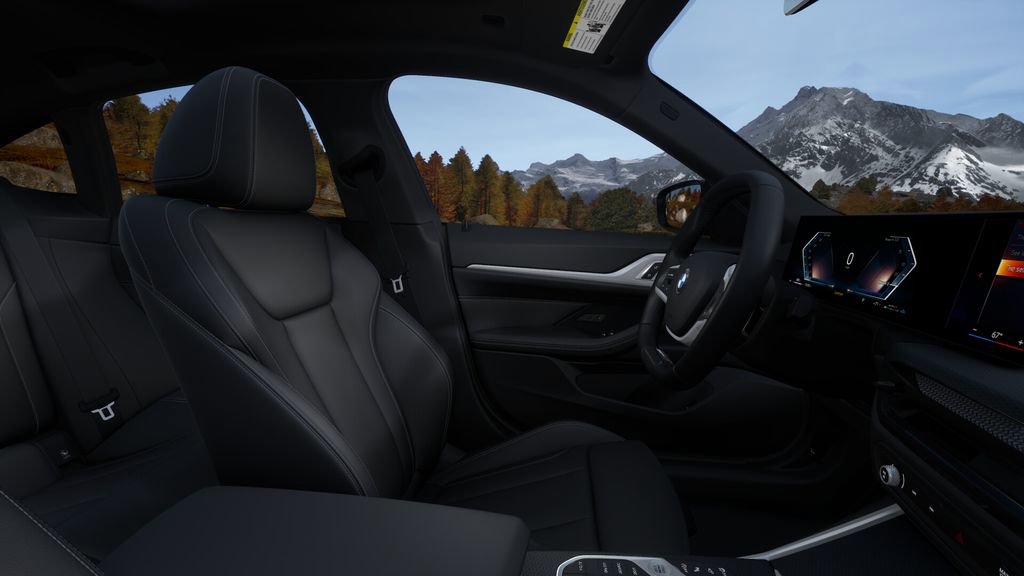 Used 2025 BMW 430i w/ Parking Assistance Package image 37