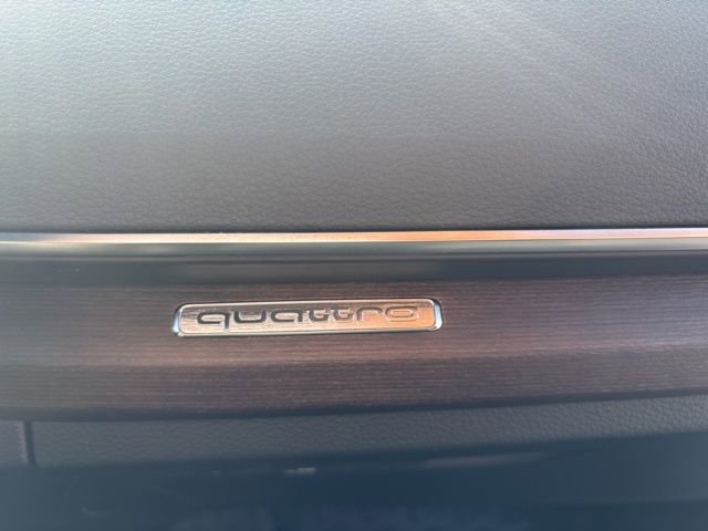 Used 2022 Audi Q5 2.0T Premium Plus w/ Premium Plus Package AWD/4WD image 41