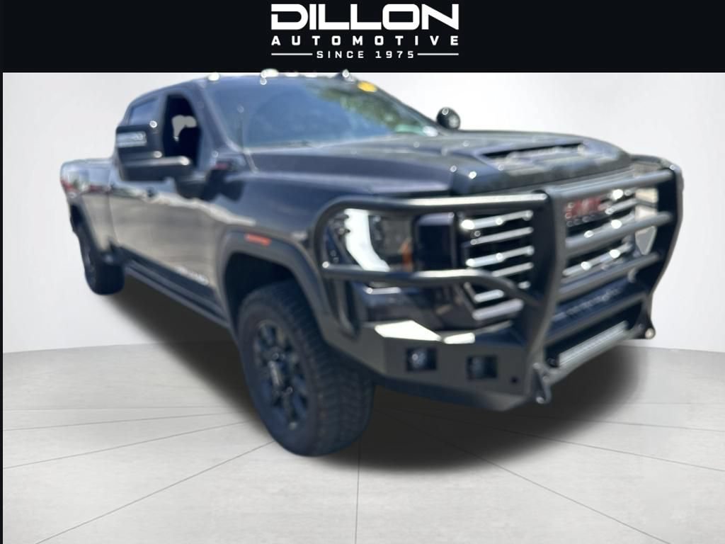 Used 2024 GMC Sierra 2500 AT4 w/ AT4 Premium Plus Package AWD/4WD image 13