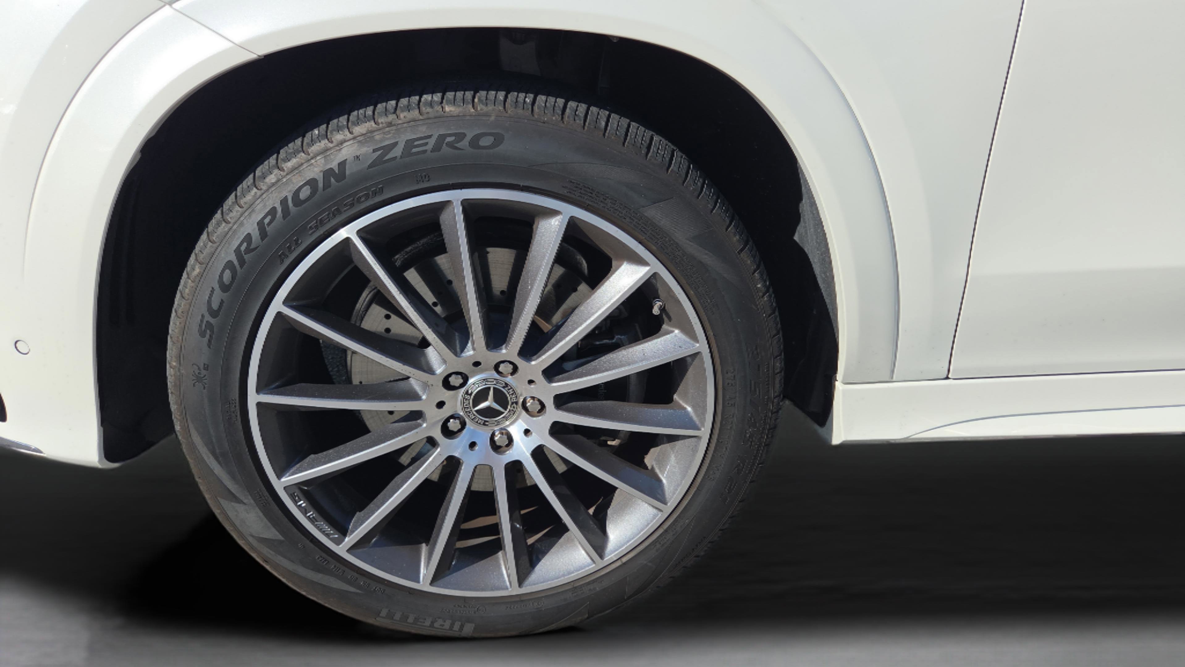 Used 2024 Mercedes-Benz GLE 350 4MATIC image 40