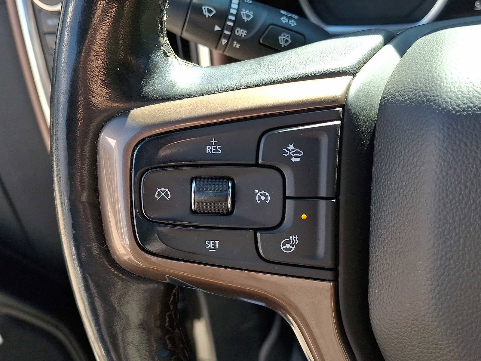 Used 2022 Chevrolet Silverado 2500 High Country w/ Safety Package II image 21