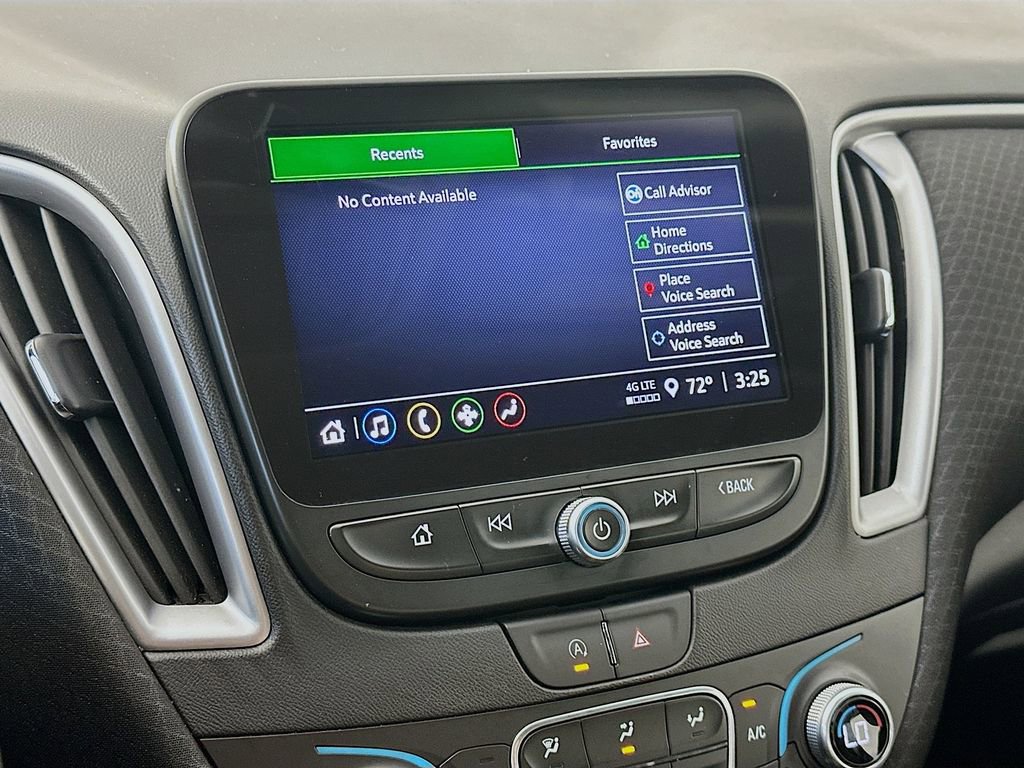Used 2025 Chevrolet Malibu LT image 19