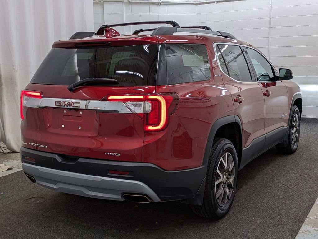 Used 2022 GMC Acadia SLE w/ Driver Convenience Package video 2
