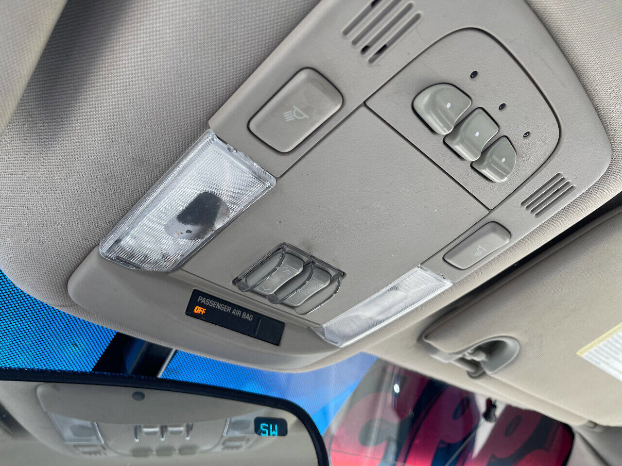 Used 2010 Cadillac DTS Luxury image 21