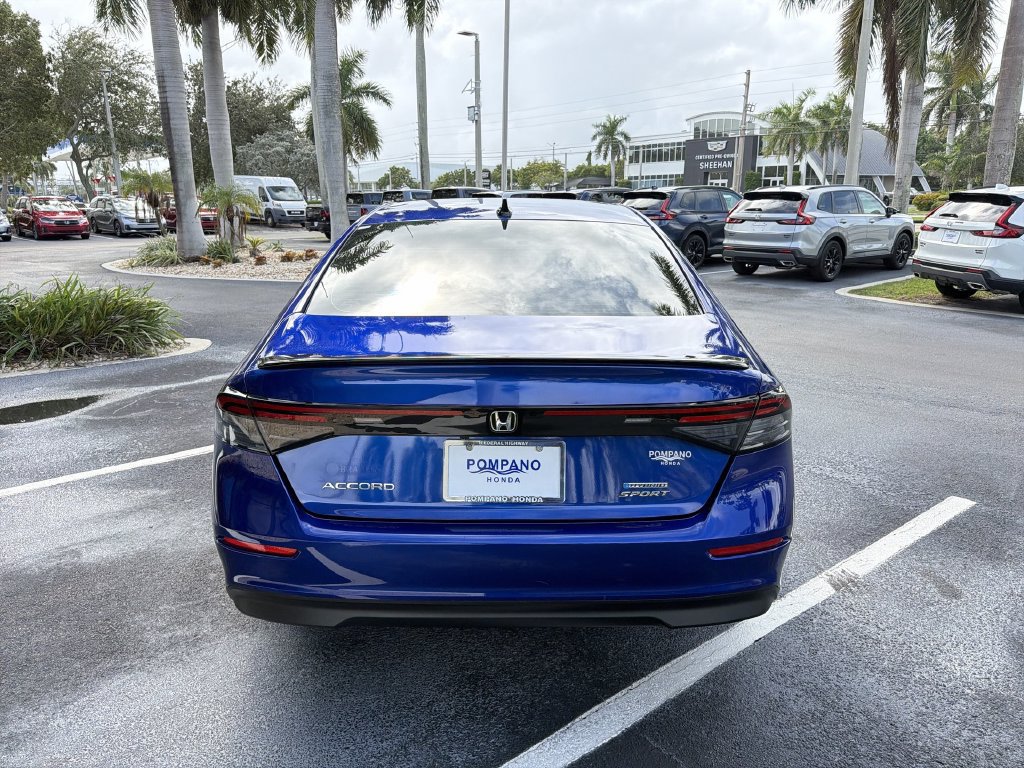 Used 2025 Honda Accord Sport image 25