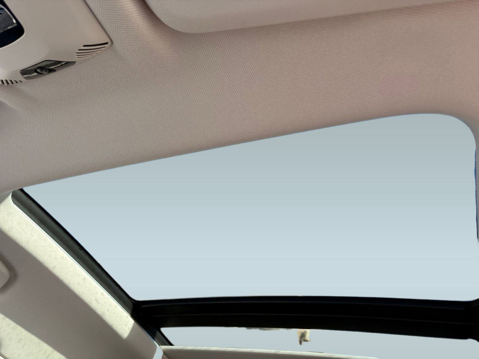 Used 2025 MINI Cooper Countryman S w/ Comfort Package Max image 16