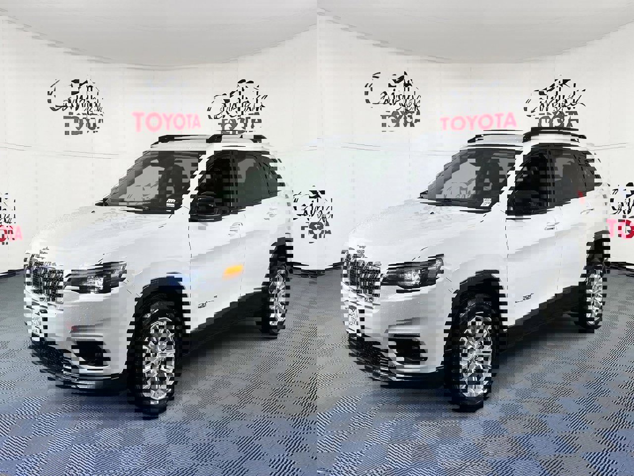 Used 2022 Jeep Cherokee Latitude Lux image 2