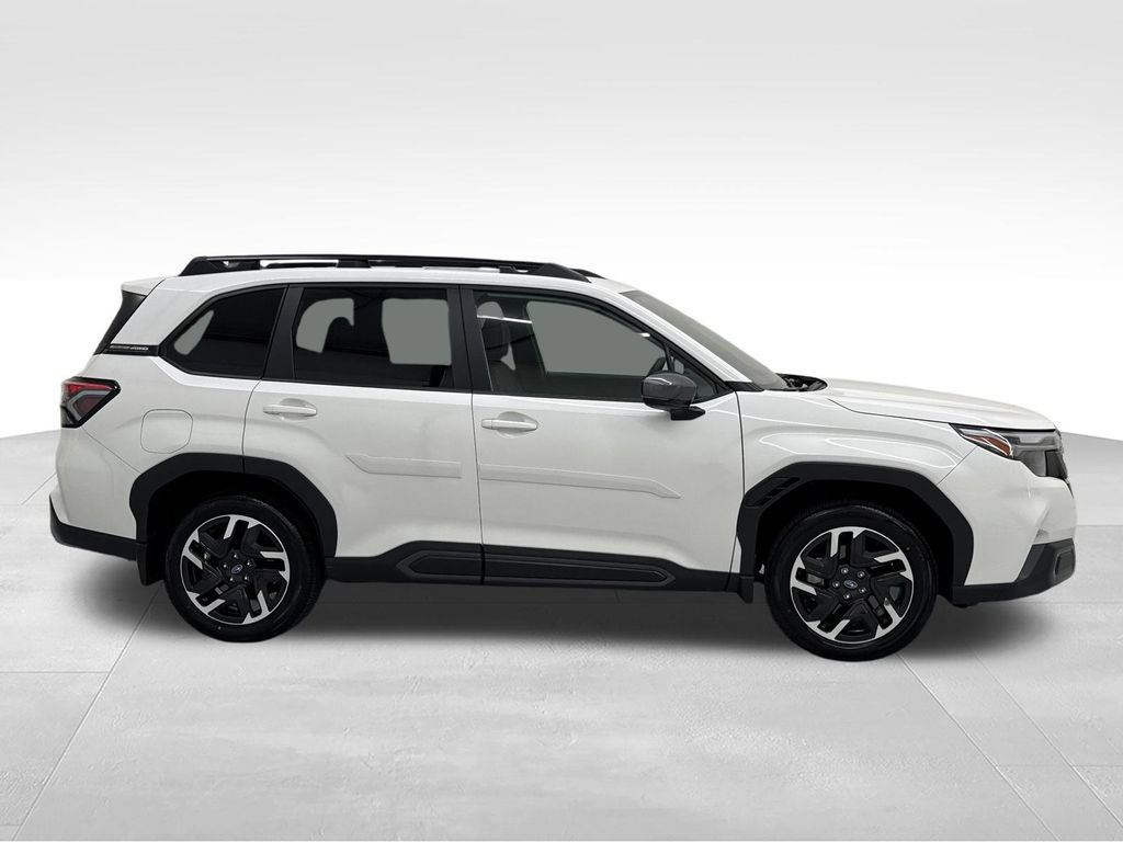Used 2026 Subaru Forester Limited AWD/4WD image 8
