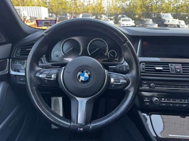Used 2015 BMW 535d xDrive image 15