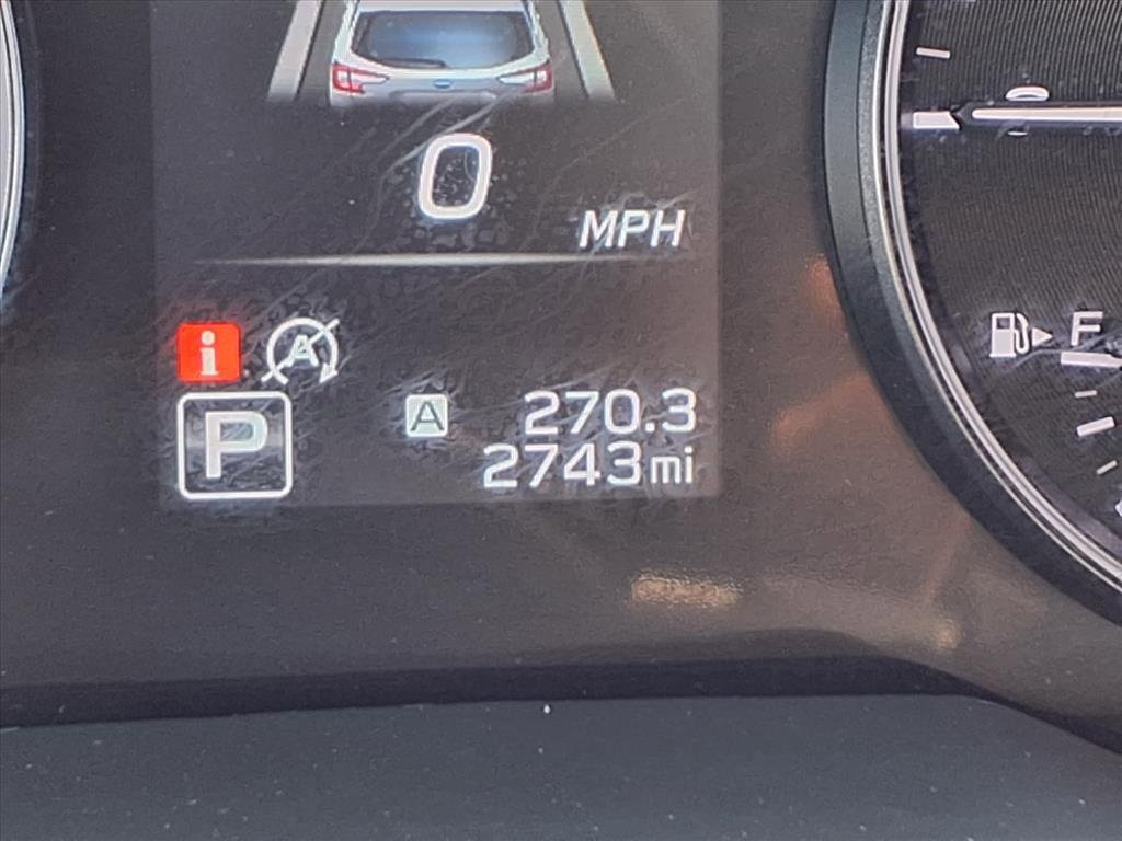 Certified 2025 Subaru Outback Premium image 13