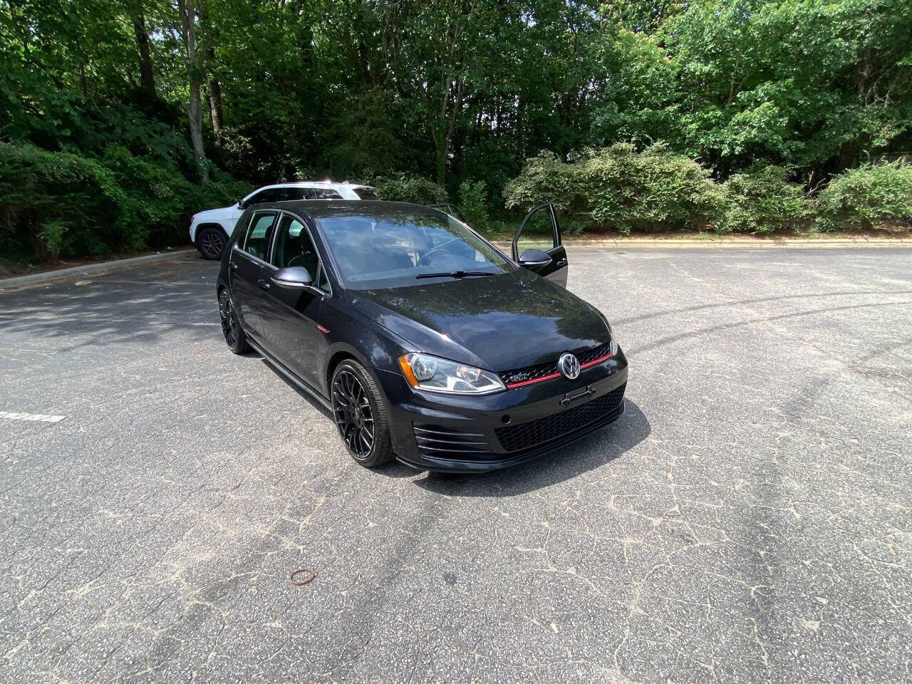 Used 2015 Volkswagen GTI S FWD image 49