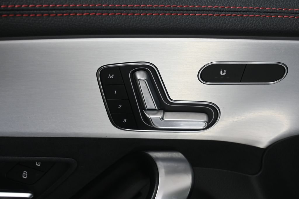 Certified 2024 Mercedes-Benz CLA 250 4MATIC image 25