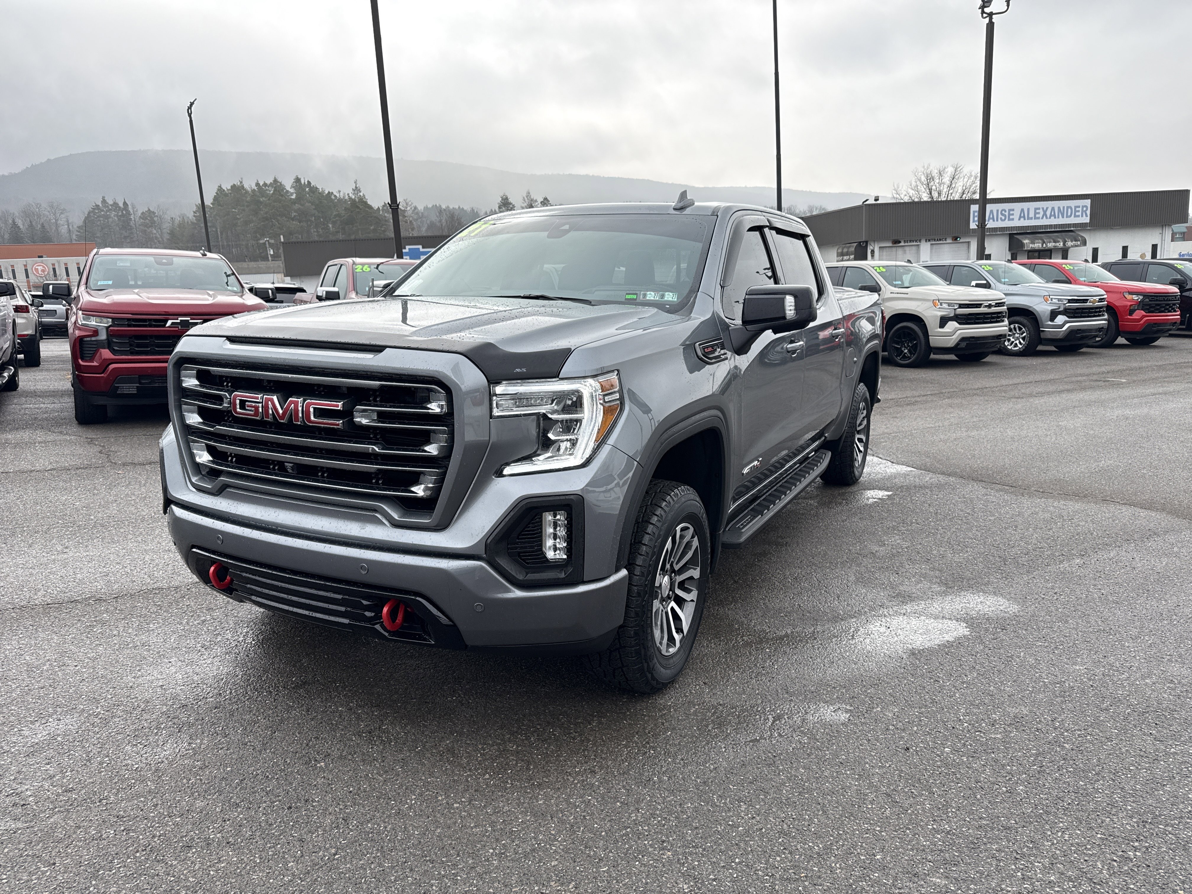 Used 2021 GMC Sierra 1500 AT4 w/ AT4 Premium Package image 8