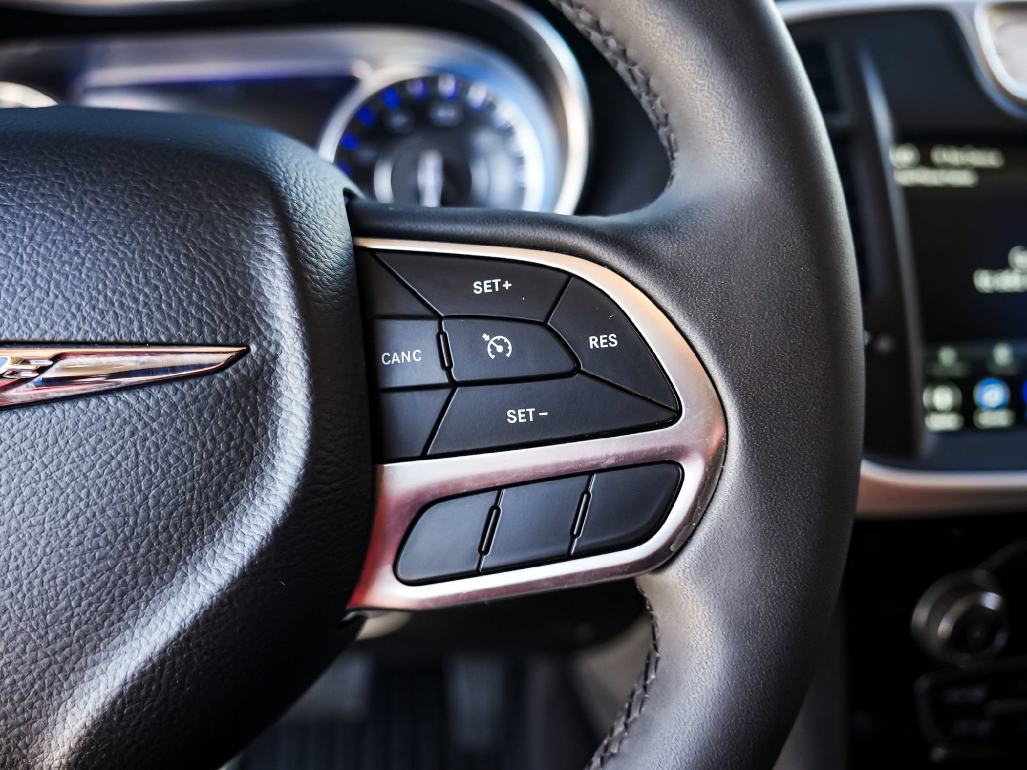 Used 2023 Chrysler 300 Touring w/ Sport Appearance Package RWD image 13