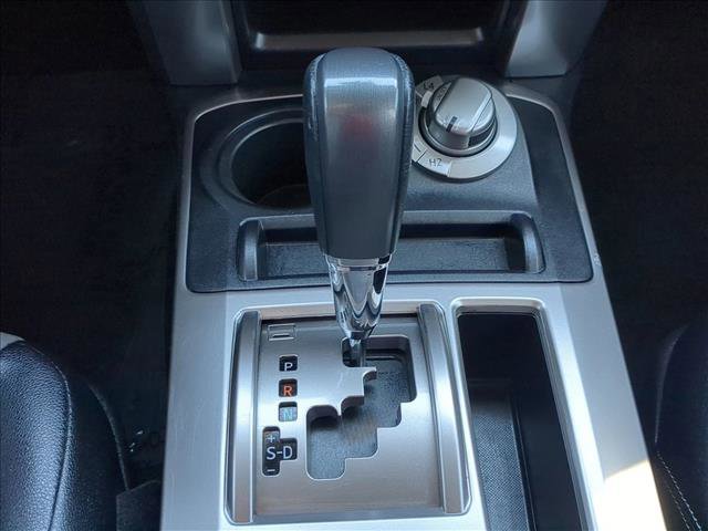 Used 2018 Toyota 4Runner SR5 Premium image 10