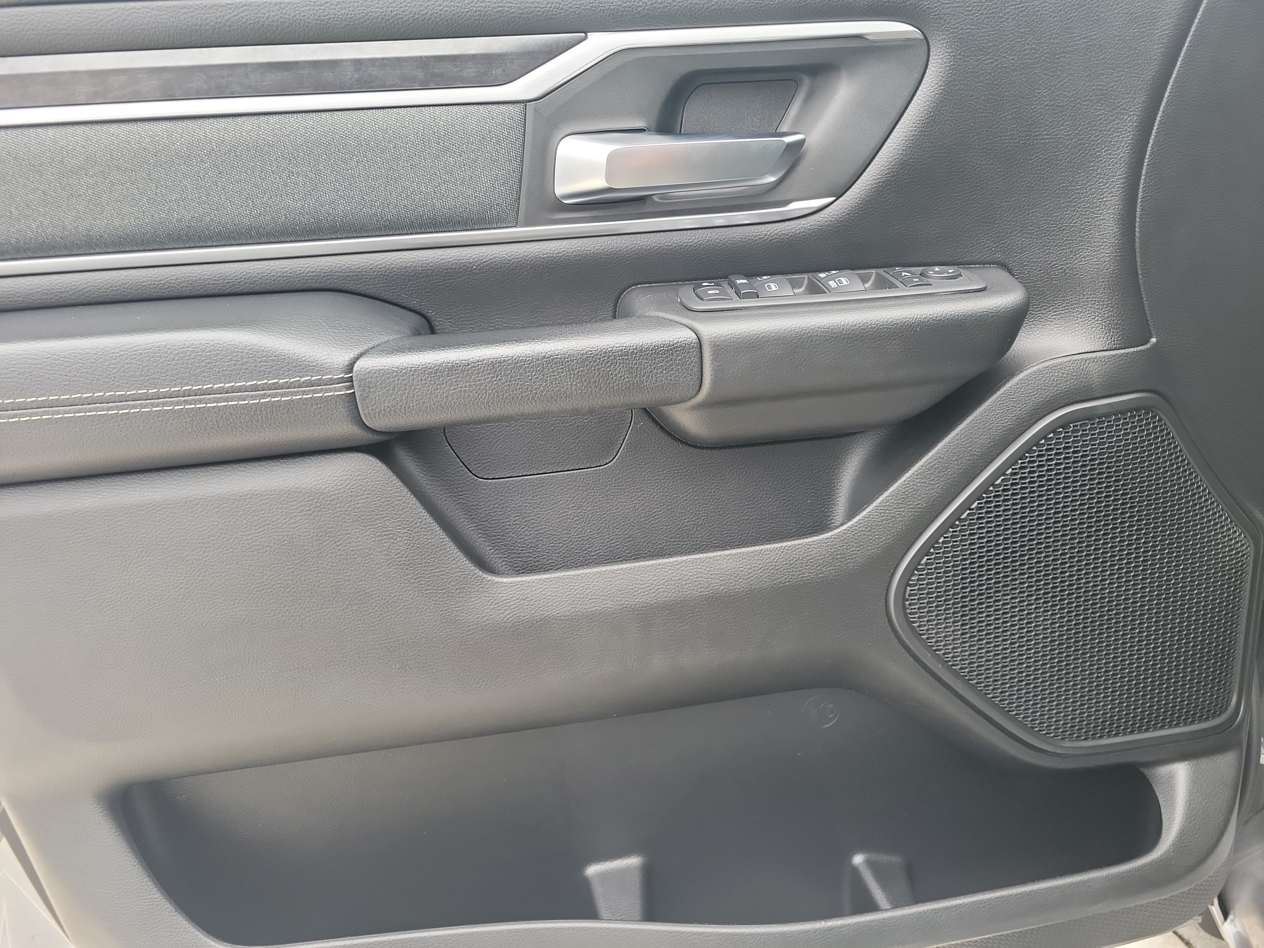 Used 2022 RAM 1500 Big Horn RWD image 19