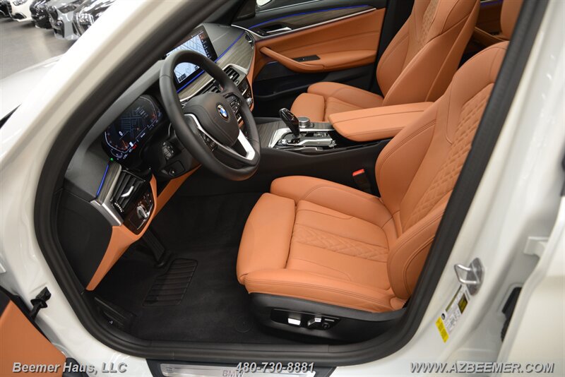 Used 2023 BMW 530i w/ Premium Package RWD image 17