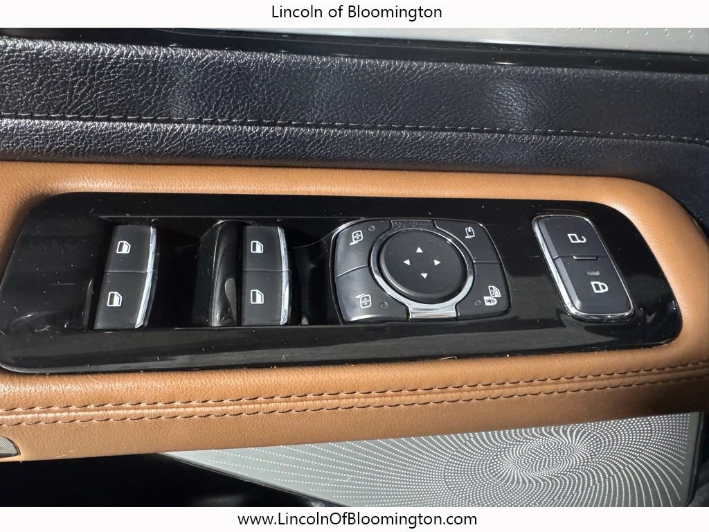 Used 2020 Lincoln Aviator Reserve w/ Equipment Group 202A AWD/4WD image 37