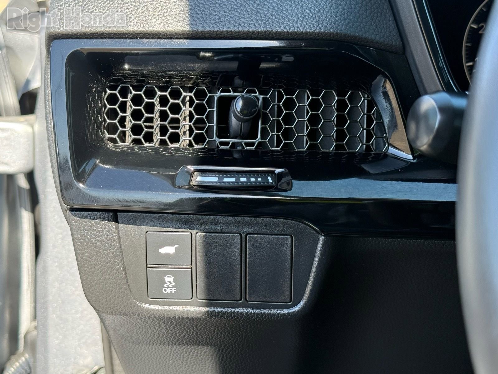 Certified 2024 Honda CR-V EX-L image 16