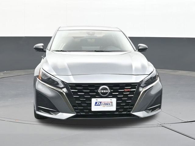 Used 2023 Nissan Altima 2.0 SR FWD image 24