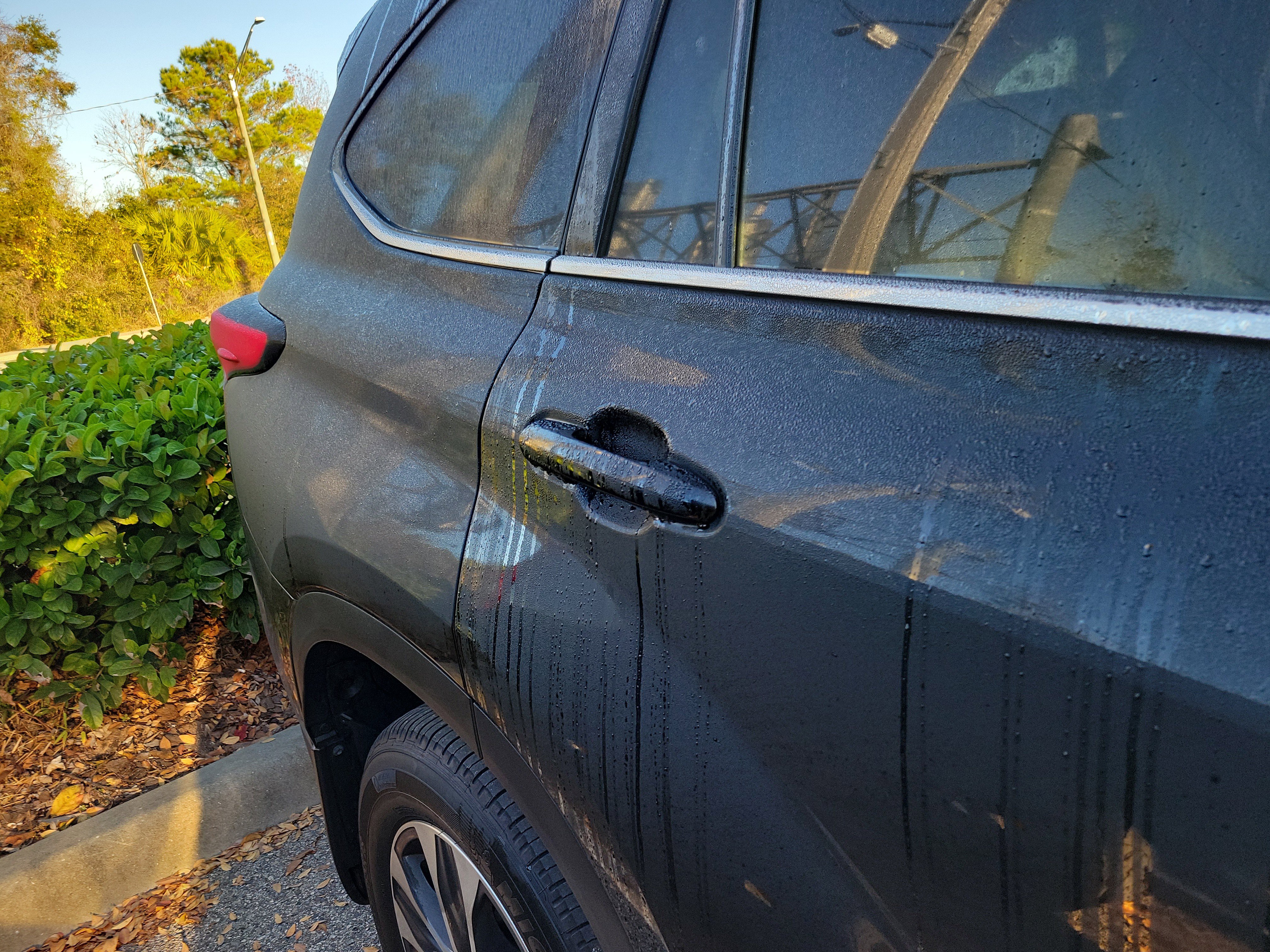 Used 2024 Toyota Highlander XLE image 12