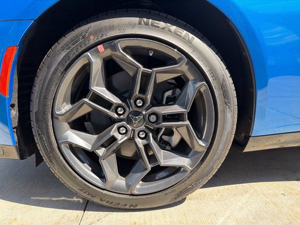 New 2026 Dodge Charger R/T w/ Driver Convenience Group AWD/4WD image 10