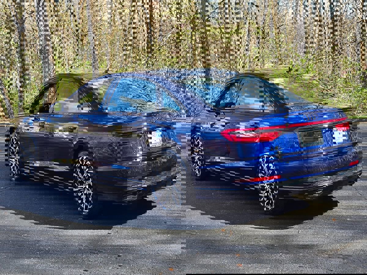 Used 2021 Audi A8 L 3.0T w/ Executive Plus Package image 4