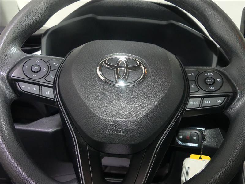 Used 2020 Toyota RAV4 LE w/ All Weather Liner Package AWD/4WD image 30