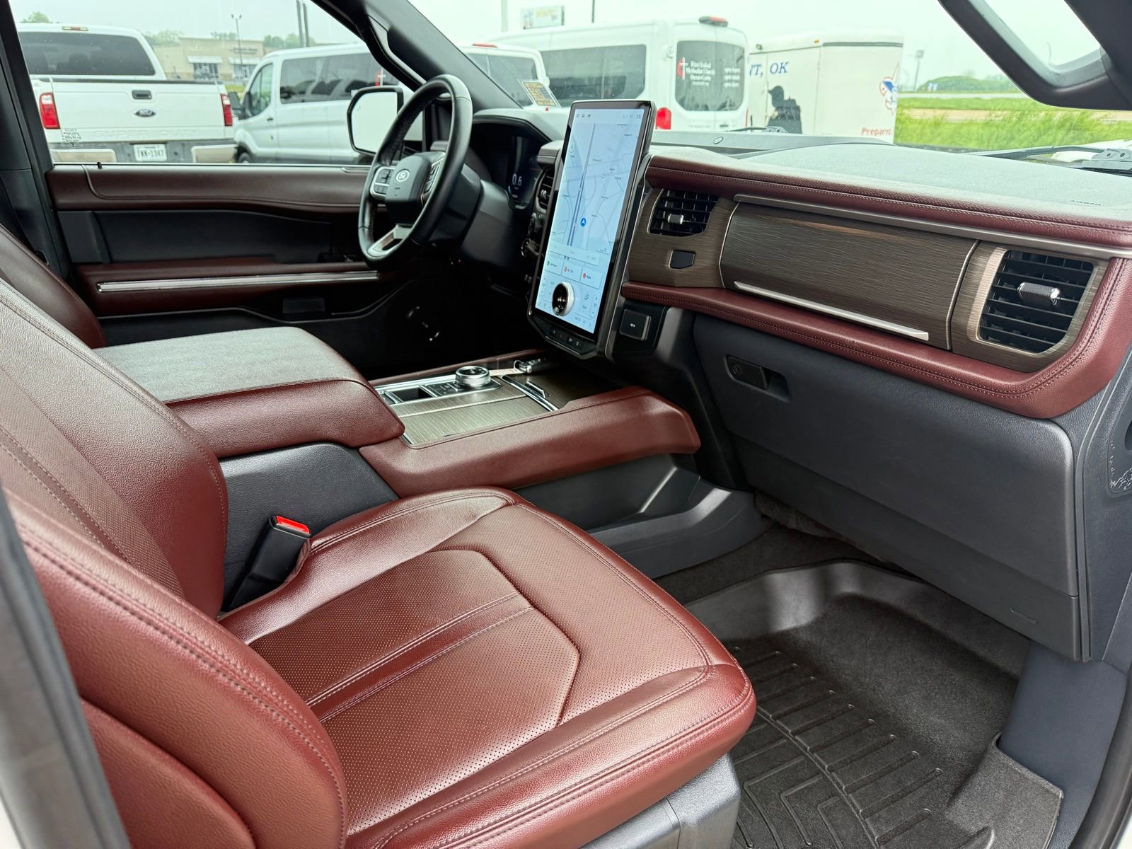 Certified 2024 Ford Expedition Limited RWD image 18