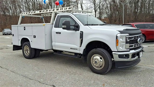 Used 2023 Ford F350 XL w/ Snow Plow Prep Package image 2