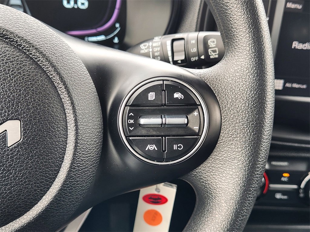 Certified 2023 Kia Soul LX image 28