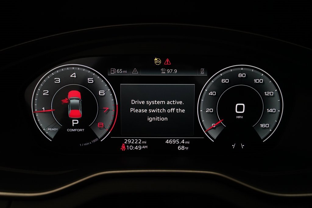 Used 2025 Audi Q5 2.0T Premium image 2