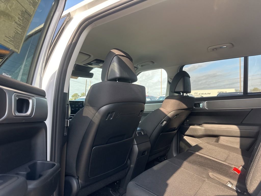 Used 2026 Hyundai Santa Fe SE image 15