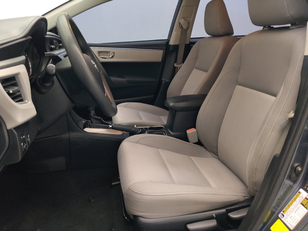 Used 2015 Toyota Corolla LE FWD image 17