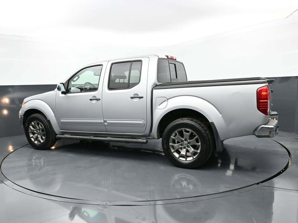 Used 2014 Nissan Frontier SL w/ SL Moonroof Package image 7